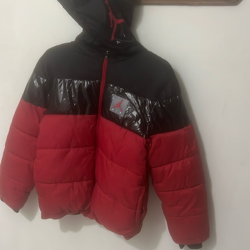 Kids puffer Jordan coat
